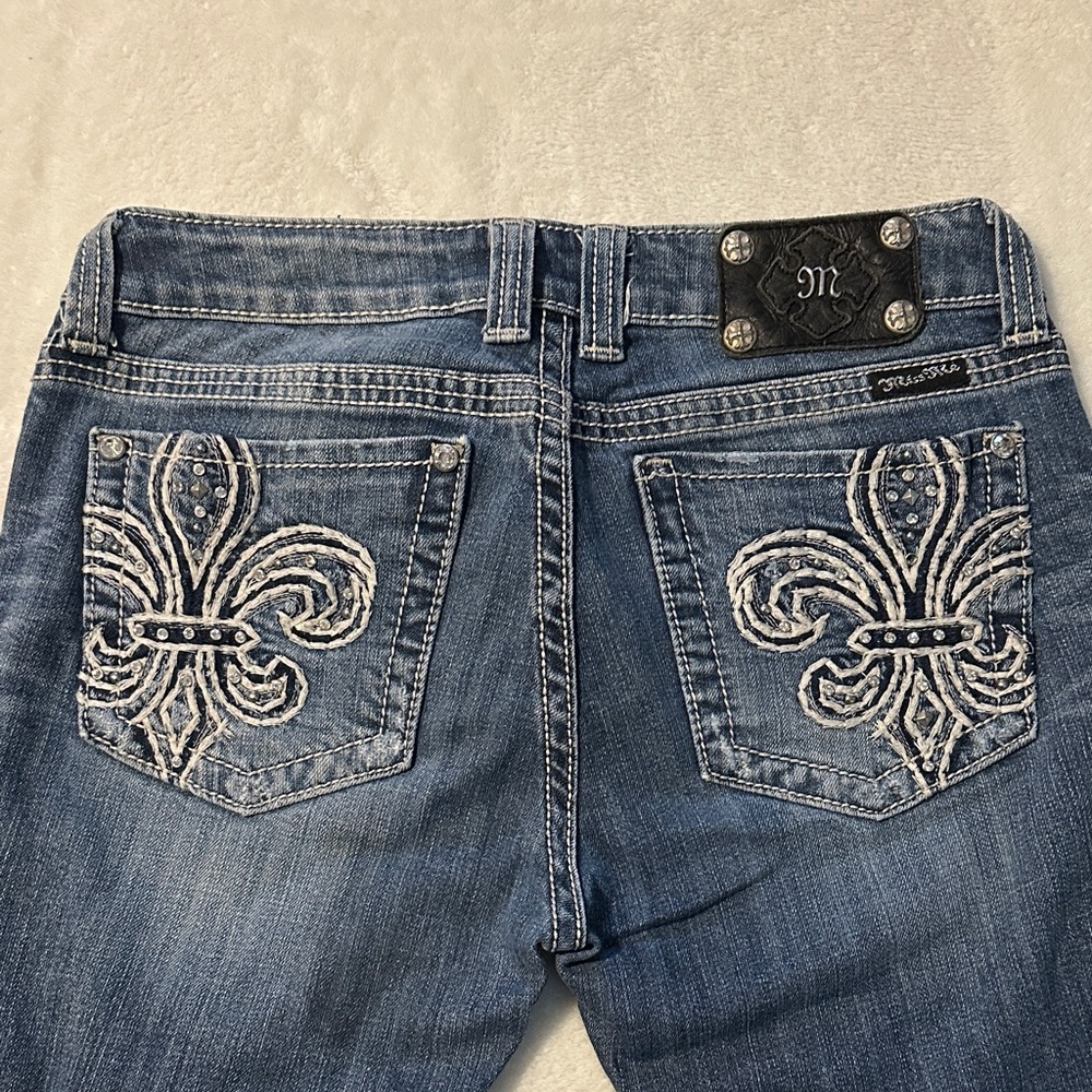Miss me Embroidered Jeans